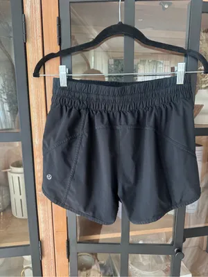 Lululemon Tracker Shorts running low rise V *4" Black swift liner thumbnail 6