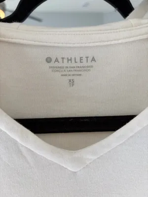 ATHLETA SUNDOWN ALLIANCE HOODIE SWEATSHIRT MAGNOLIA WHITE sz XS Extra Small thumbnail 2