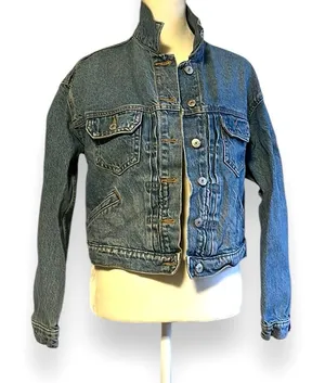 Old Navy Classic Jean Jacket Denim Womens Size Small thumbnail 1