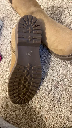 Outfitters Tan Chelsea Boots thumbnail 3