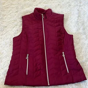 Andrew Marc Marc New York Quilted Vest Color Burgundy Size M NWOT thumbnail 1