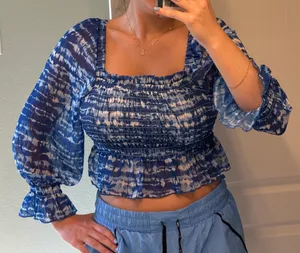 Blue And White Long Sleeve Top Size L thumbnail 1