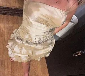 Gold semi formal Dress thumbnail 1