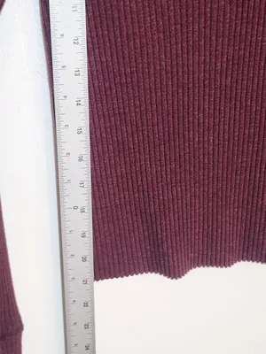 Aerie Burgundy Ribbed Knit Fitted Henley Top Size Small thumbnail 5