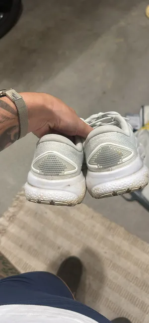 Brooks Ghost Running Shoes thumbnail 3