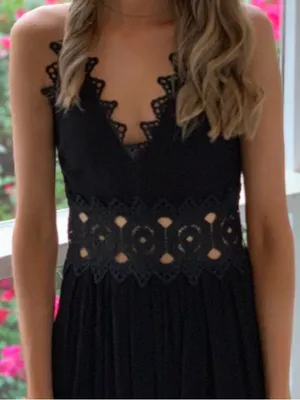 Lulu's Black Maxi Dress (Worn 1 time!) thumbnail 1