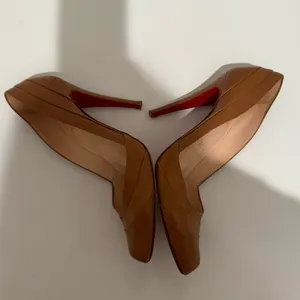 Christian Louboutin Insectika 100 Seta Caramel Tan High Heels 40.5 thumbnail 11