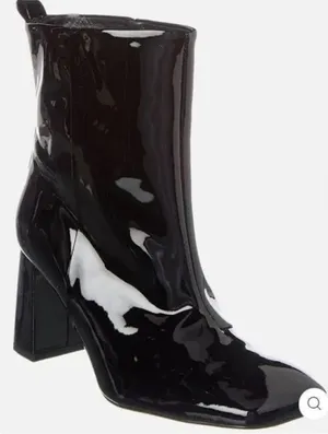 Good American Black Patent Bootie Size 5 New with Dustbag Sold out thumbnail 1