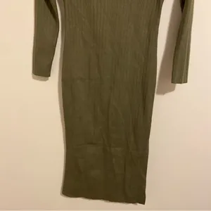 Vici Olive Green Knit Sweater Midi Dress size Small thumbnail 3