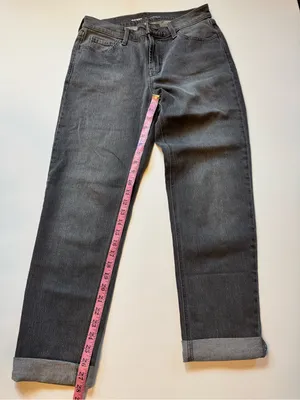 Old Navy Gray Mid-Rise Wow Boyfriend Jeans Size 6 thumbnail 3