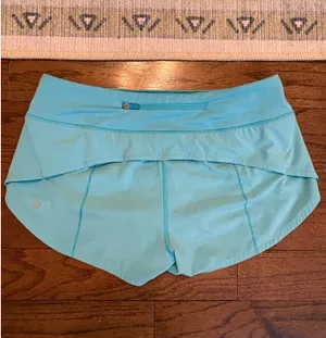 Speed Up Low-Rise Lined Shorts 2.5" Lululemon thumbnail 2