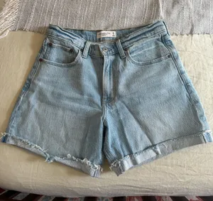 Abercrombie Shorts thumbnail 1