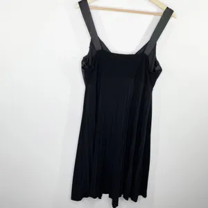 Motherhood‎ Maternity Black Satin Babydoll Y2K Dress Womens Large Cocktail Event thumbnail 3