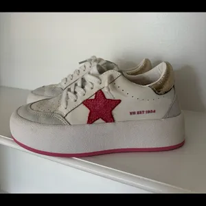 Vintage Havana Pink Star Sneakers thumbnail 2