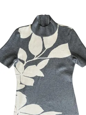 By Anthropologie Mock Neck Short Sleeve Knit Floral Gray Mini Dress Size XS thumbnail 3