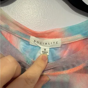 Socialite Lover‎ era mesh blue and pink tshirt thumbnail 2