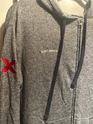 Rare Lucky Strike Entertainment EST 2003 Boston Oversized Zip Up thumbnail 3