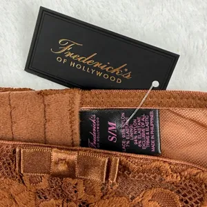 NWT Fredericks of Hollywood Jessica Lace Garter‎ Belt Brown S M thumbnail 2
