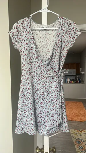 Hollister Wrap Dress thumbnail 4