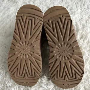 Ugg Mini Bailey Bow II Shimmer Boots Size 6 thumbnail 9