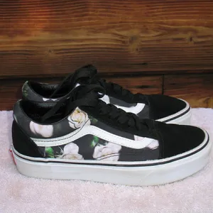 Vans Old Sckool Black Floral Sneakers thumbnail 5