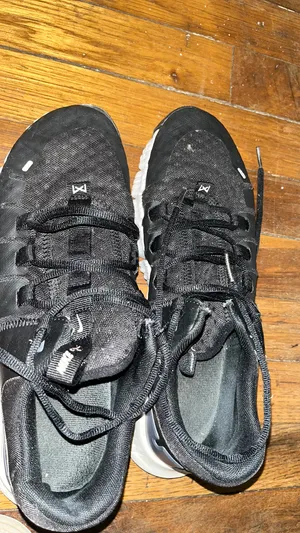 Nike Tennis Shoes Black  thumbnail 4