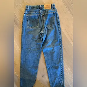 1998 vintage 550 Levi Classic Blue Denim Jeans thumbnail 2