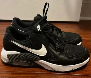 Nike Air Max Excee Sneakers Women’s thumbnail 1