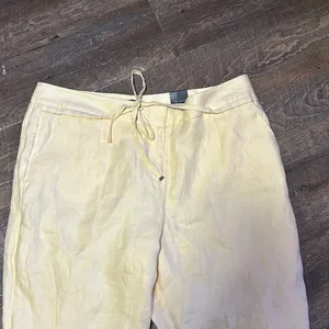 The Limited Pale Yellow 100 % Linen Drawstring Chinos Size‎ 14 NEW Cuffed Ankle thumbnail 3