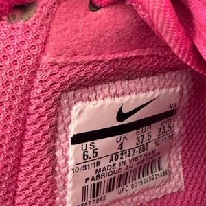 Nike Women’s Air Force 1 '07 Essential Laser Fuchsia thumbnail 9