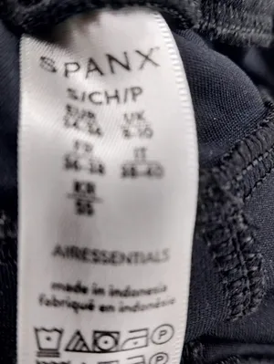 Spanx AirEssentials Tapered Loungewear Soft Comfy Relaxed Fit Minimalist Jogger thumbnail 7