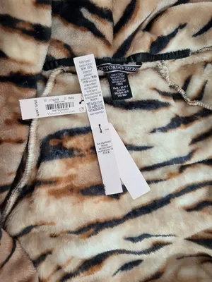 Victoria’s Secret Tiger Cozy Short Robe - Champagne Brown - Size XS/S - 11162549 thumbnail 7