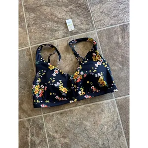 Offline By Aerie Goals Plunge Sports Bra True Black Floral Size Medium thumbnail 4