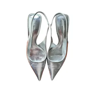 ZARA Pointed Toe Kitten Heels Silver Sz 39 (US 8.5) thumbnail 3