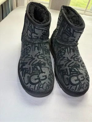 UGG Classic Mini Sparkle Graffiti Black Boots Women’s 7 1107034 thumbnail 9