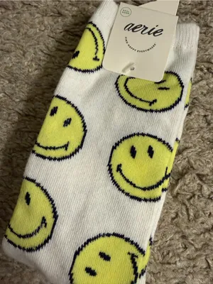 Aerie White Neon Yellow Smiley Face Design Crew Socks NWT thumbnail 2