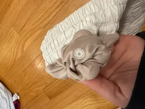 Lululemon White Hotty Hot 2.5" thumbnail 4