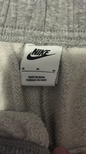 Nike Sweatpants Grey thumbnail 3