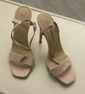 Heels Truffle Collection Chic Nude Strappy 7 see measurements-no size showing thumbnail 1