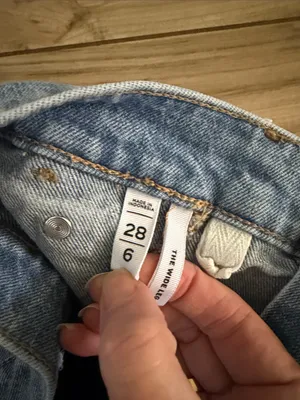 Loft Sailor Blue Wide-Leg cropped jeans thumbnail 3