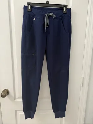 Figs Women’s Zamora Jogger Scrub Pants™ Navy (Size XS) thumbnail 5