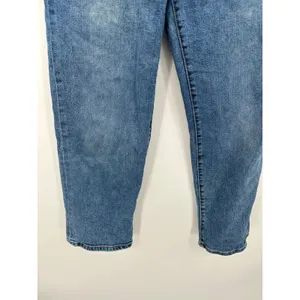 Levi's‎ Womens Jeans Size 27 Ribcage Straight Denim Button Fly High Waisted thumbnail 4