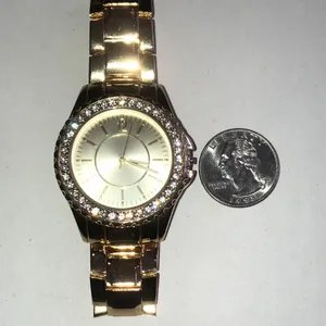 Elegant Gold Tone Rhinestone Women's Watch thumbnail 3