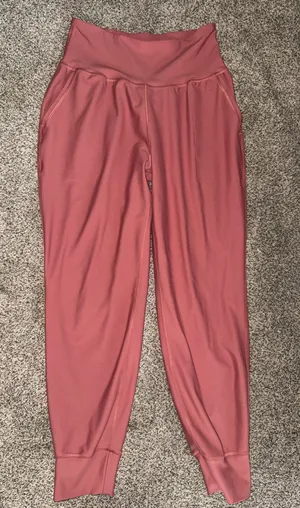 Old Navy Active PowerSoft High-Waisted 7/8 Joggers in Dusty Rose thumbnail 1