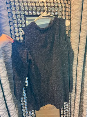 Venus Cut-Out Sweater Sleeve thumbnail 3