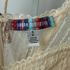 Urban Outfitters sz S‎ Cream Floral Lace Puff Sleeve Mini Dress Cottage Fairy thumbnail 4