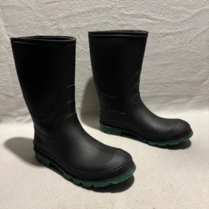 Unbranded Unisex Black & Green Rubber Rain & Garden Boots size 7 made in U.S.A. thumbnail 4