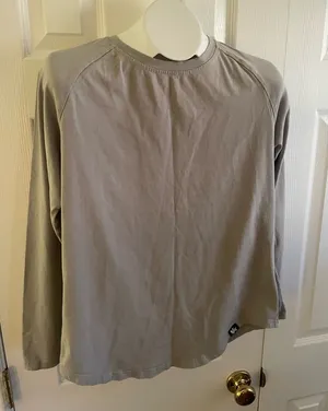 Young La Long sleeve Shirt ( Small) Gray thumbnail 1