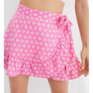Aerie Pink Geometric Print Ruffle Wrap‎ Mini Skirt L boho y2k Flowy fairy linen thumbnail 1