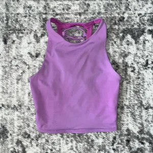 Alo Yoga Movement Bra in Orchid thumbnail 1